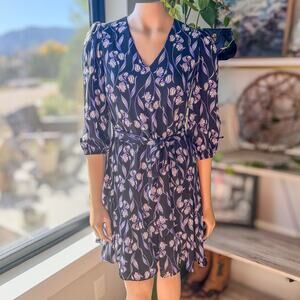 White House Black Market, Purple & Black Iris Floral Dress Tie Waist Women’s 00